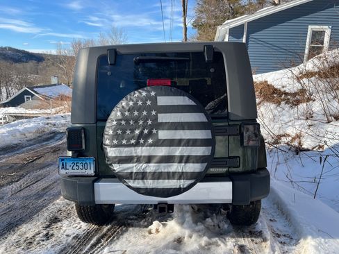 Used 2008 Jeep Wrangler Sahara w/ Dual Top Group image 14
