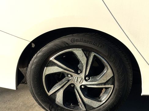 Used 2017 Honda Accord LX image 11