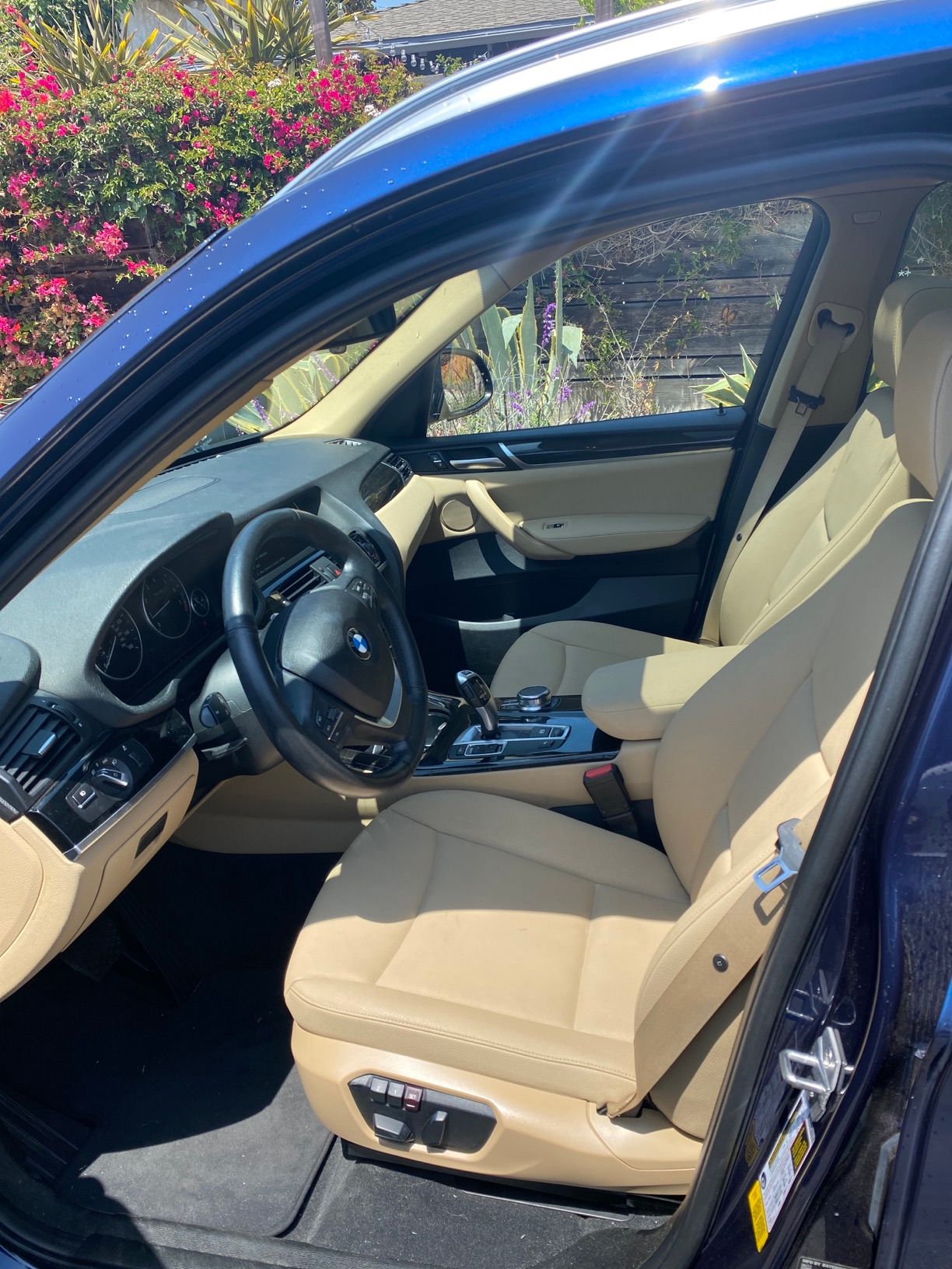 Used 2017 BMW X3 sDrive28i RWD image 9
