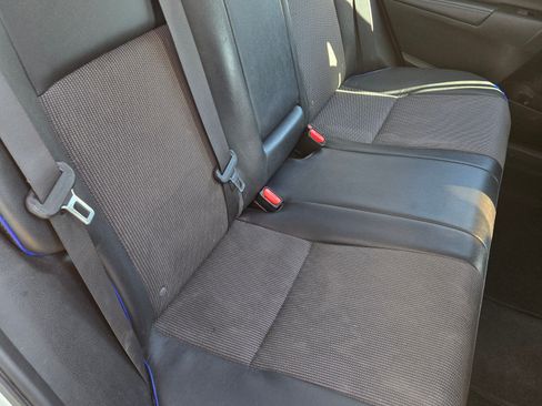 Used 2017 Toyota Corolla SE w/ Carpet Mat Package (TMS) image 9