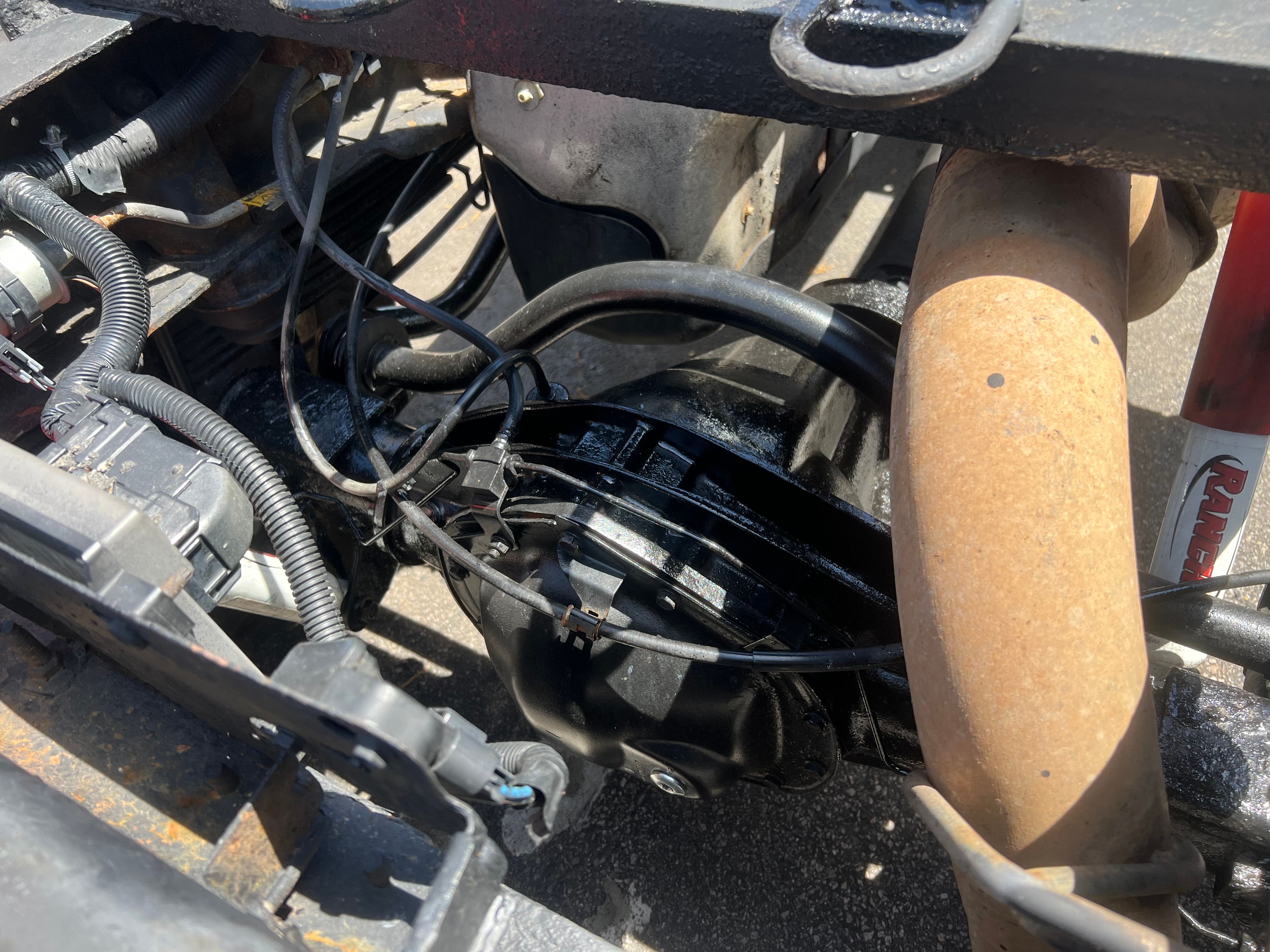 Used 2011 Chevrolet Silverado 3500 W/T RWD image 11