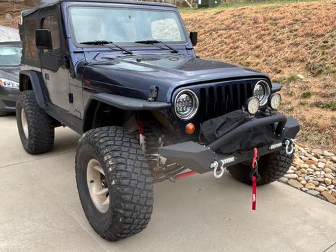 Used 1997 Jeep Wrangler Sport image 27