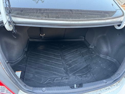 Used 2013 Hyundai Accent GLS image 5