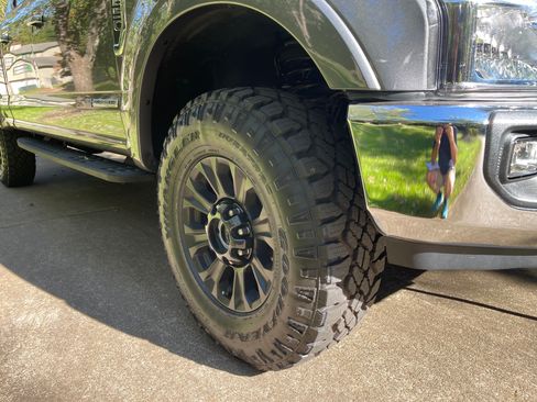 Used 2021 Ford F250 XLT w/ Tremor Off-Road Package image 21