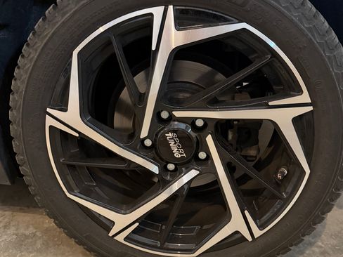 Used 2017 MINI Cooper Clubman S image 2