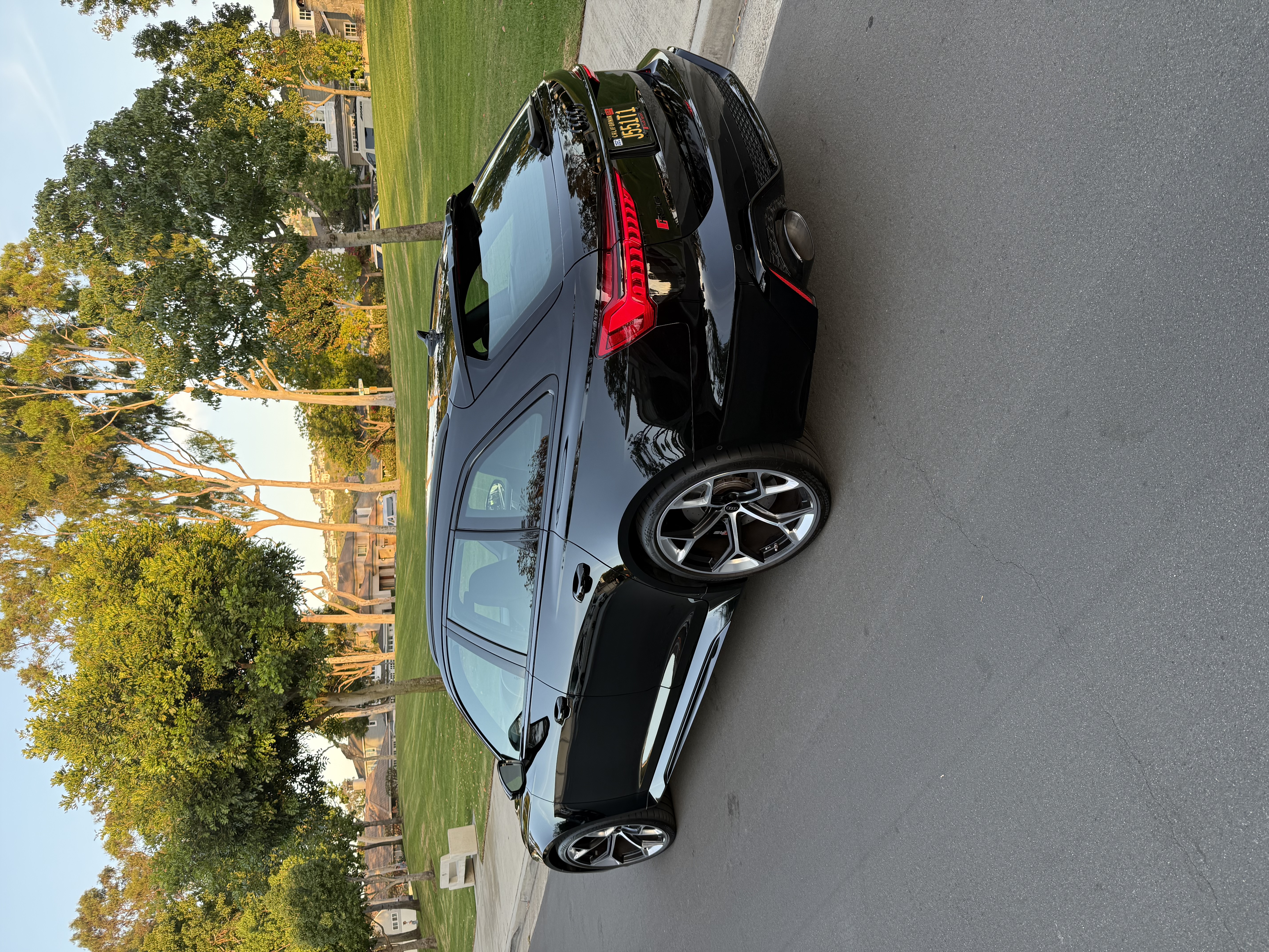 Used 2025 Audi RS 6 performance AWD/4WD image 2