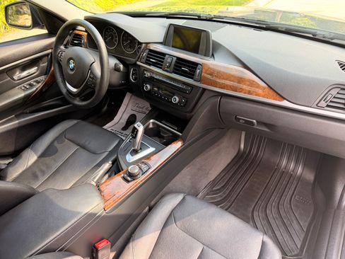 Used 2014 BMW 328i xDrive Sedan AWD/4WD image 23