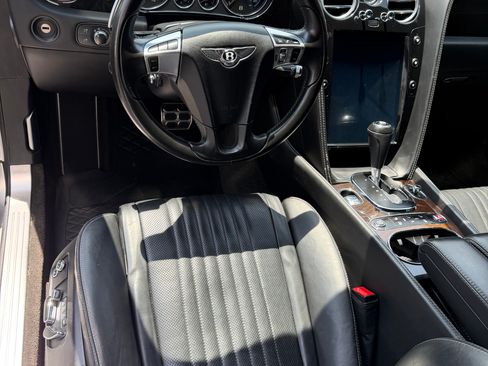 Used 2017 Bentley Continental GT AWD/4WD image 23