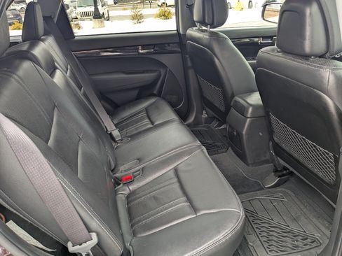Used 2013 Kia Sorento SX w/ SX Premium Pkg image 17