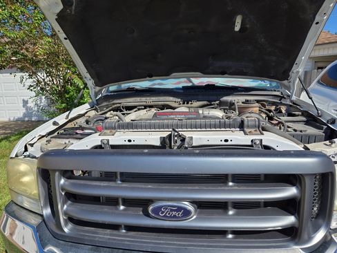 Used 2003 Ford F350 XLT image 14