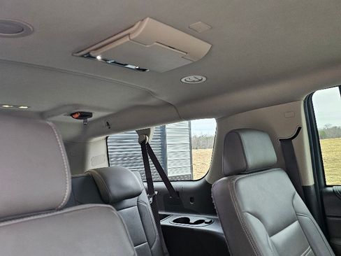 Used 2018 GMC Yukon XL Denali w/ Denali Ultimate Package image 18