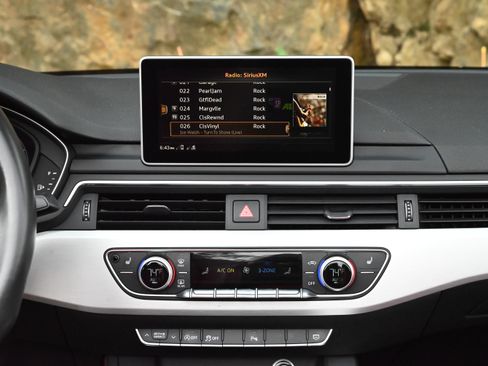 Used 2018 Audi S5 Premium Plus w/ Navigation Package AWD/4WD image 19