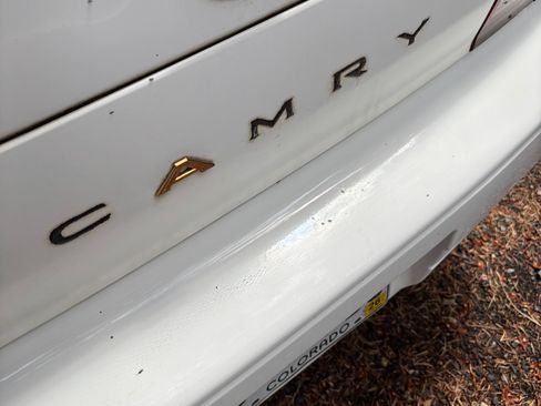 Used 1996 Toyota Camry XLE FWD image 10
