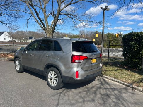 Used 2015 Kia Sorento EX FWD image 7