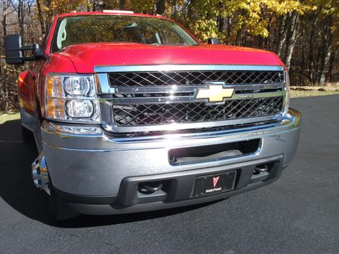 Used 2012 Chevrolet Silverado 3500 LT image 12
