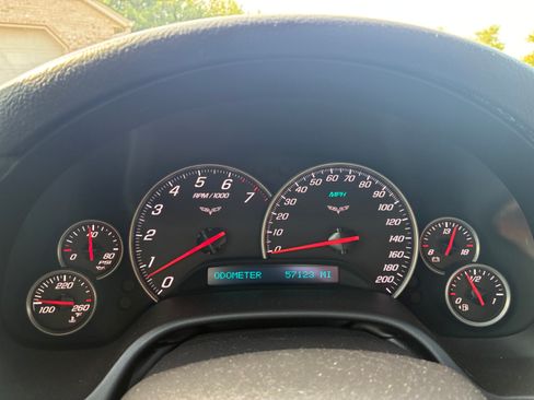 Used 2008 Chevrolet Corvette Coupe w/ Preferred Equipment Group image 12