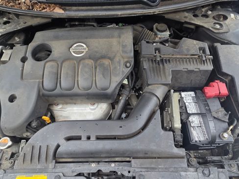 Used 2011 Nissan Altima 2.5 SL w/ 2.5SL Pkg image 11