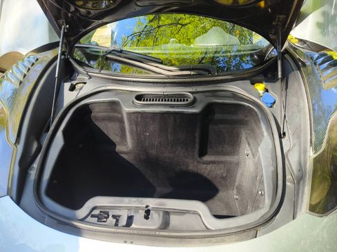 Used 2012 McLaren MP4-12C Coupe image 8