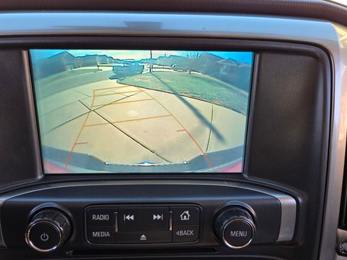 Used 2018 Chevrolet Silverado 1500 LTZ w/ LTZ Plus Package image 17