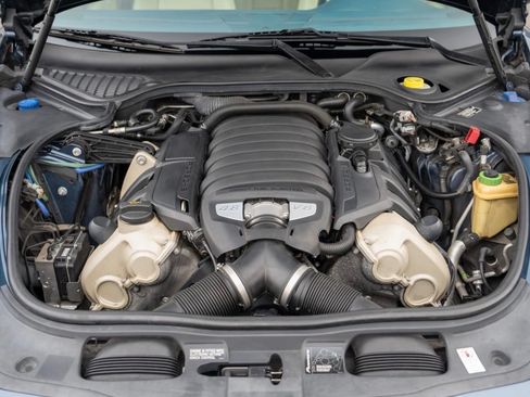 Used 2013 Porsche Panamera S image 19