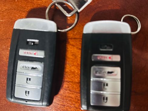 Used 2018 Acura RDX AWD w/ Technology Package image 17