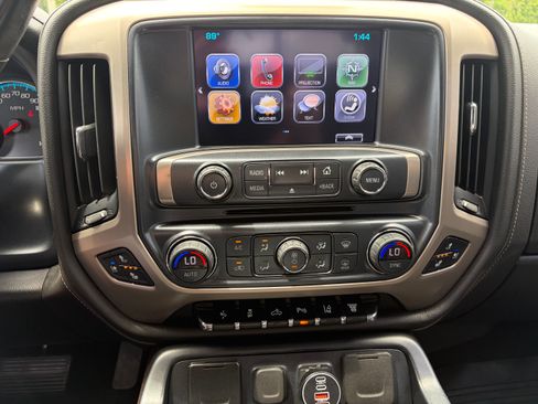 Used 2018 GMC Sierra 3500 Denali w/ Duramax Plus Package AWD/4WD image 16