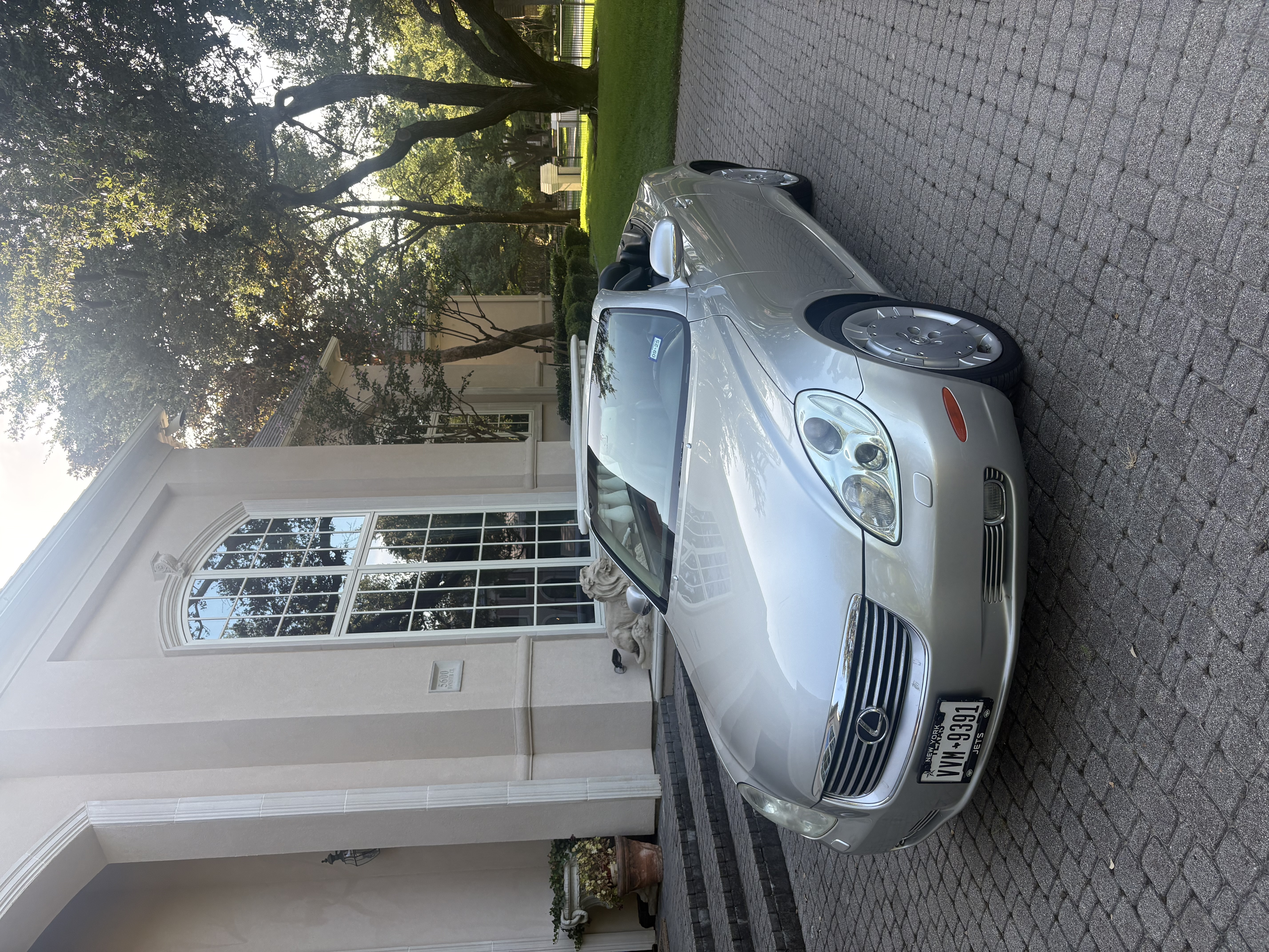 Used 2002 Lexus SC 430 Convertible RWD image 12