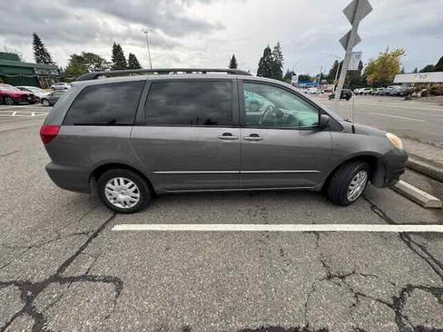 Used 2005 Toyota Sienna LE image 5