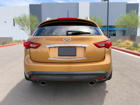 Used 2009 INFINITI FX35 AWD w/ Navigation Pkg image 10