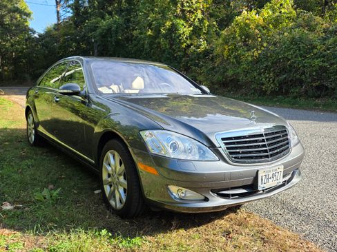 Used 2007 Mercedes-Benz S 550 4MATIC image 1