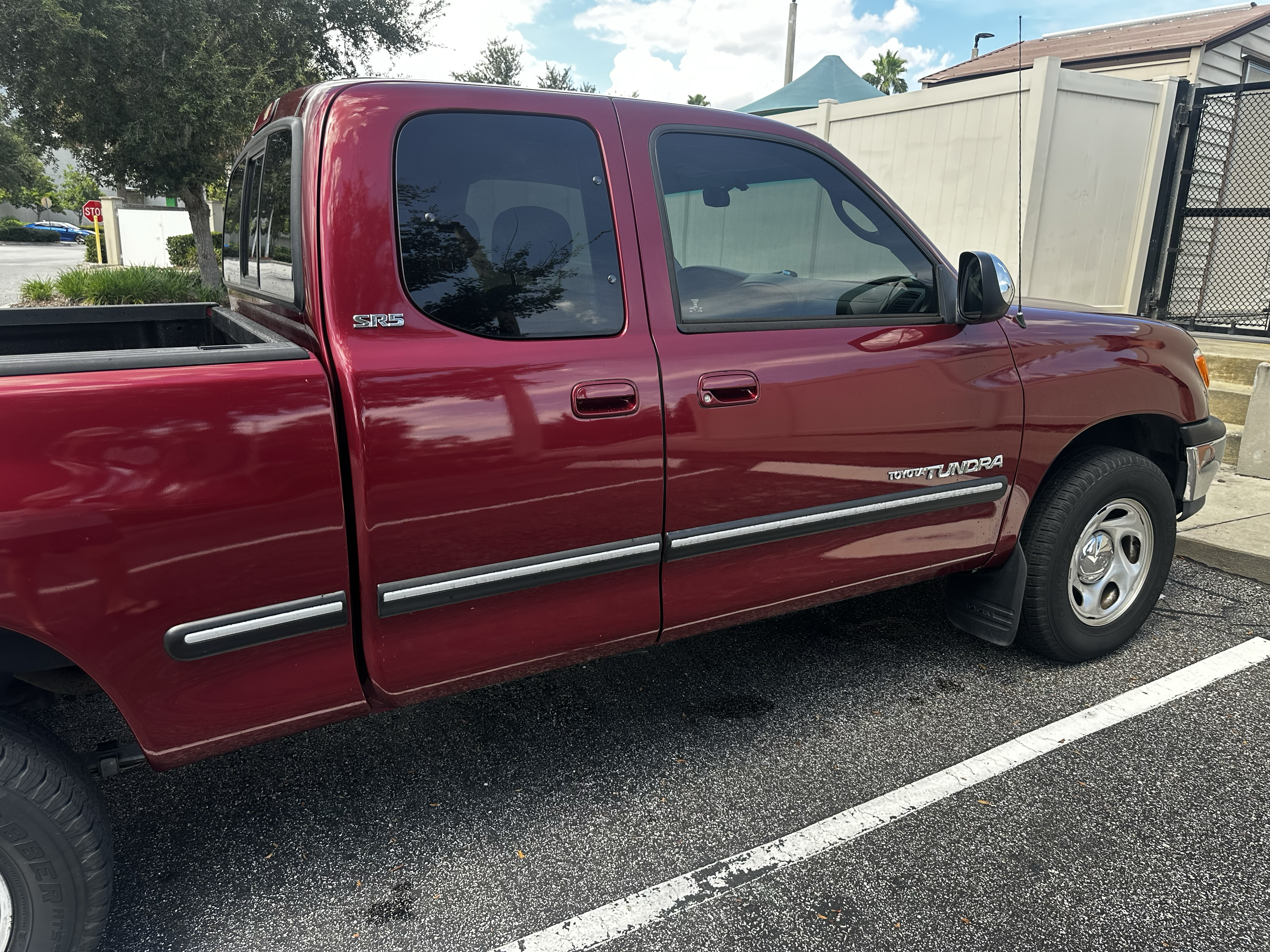 Used 2001 Toyota Tundra SR5 w/ Convenience Pkg RWD image 10