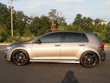 Used 2016 Volkswagen Golf R 4-Door image 2