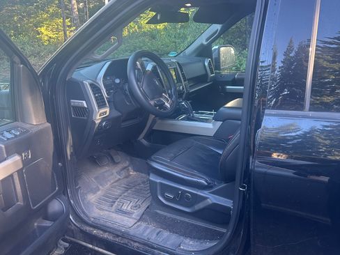 Used 2017 Ford F150 Lariat w/ Equipment Group 502A Luxury image 12