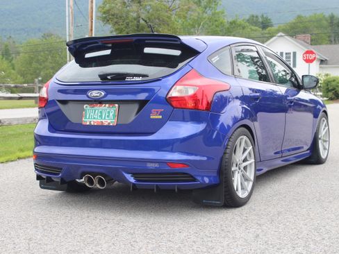 Used 2014 Ford Focus ST w/ Equipment Group 201A FWD image 19