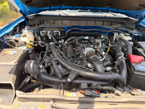 Used 2024 Ford Bronco Badlands AWD/4WD image 9