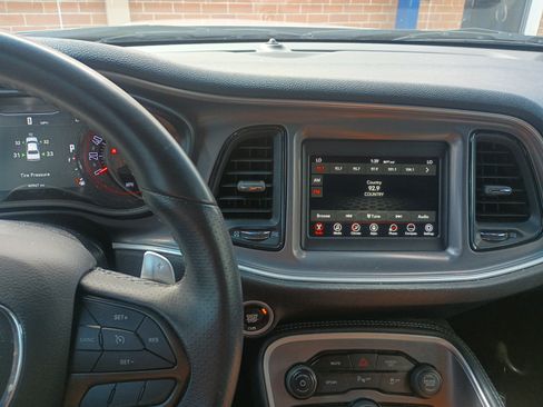 Used 2022 Dodge Challenger R/T w/ Blacktop Package image 5