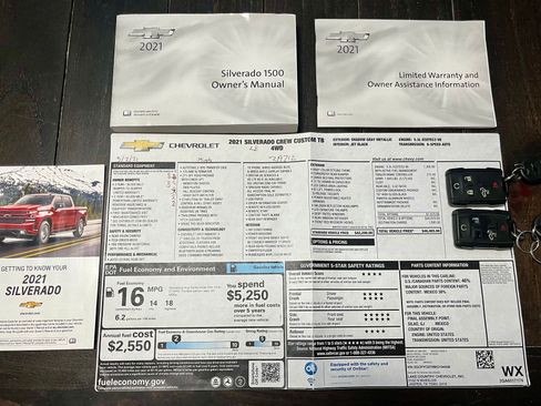 Used 2021 Chevrolet Silverado 1500 Custom Trail Boss AWD/4WD image 27