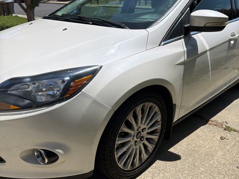 Used 2012 Ford Focus Titanium w/ Exterior Protection Pkg FWD image 8