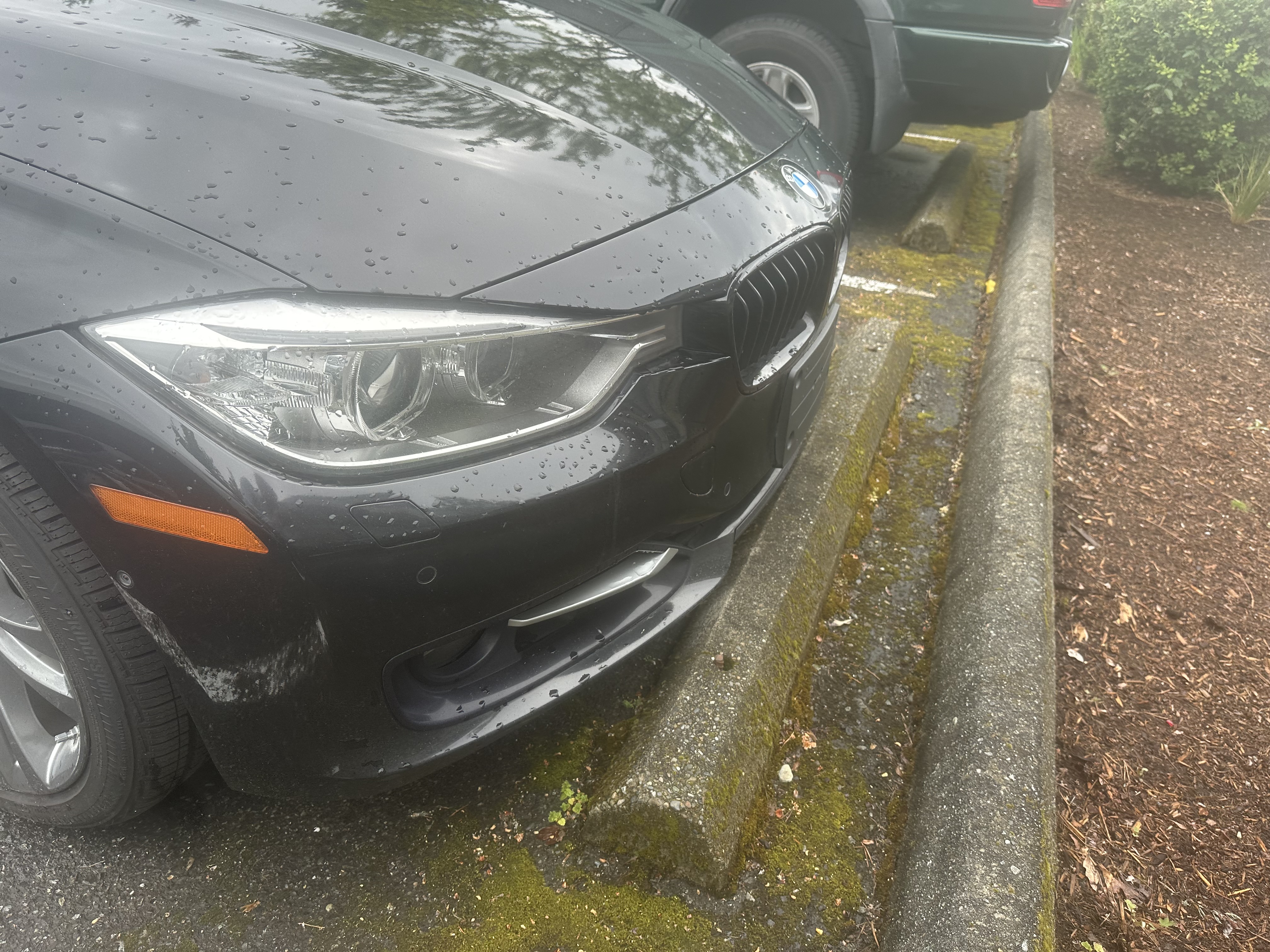 Used 2013 BMW 328i xDrive Sedan AWD/4WD image 5