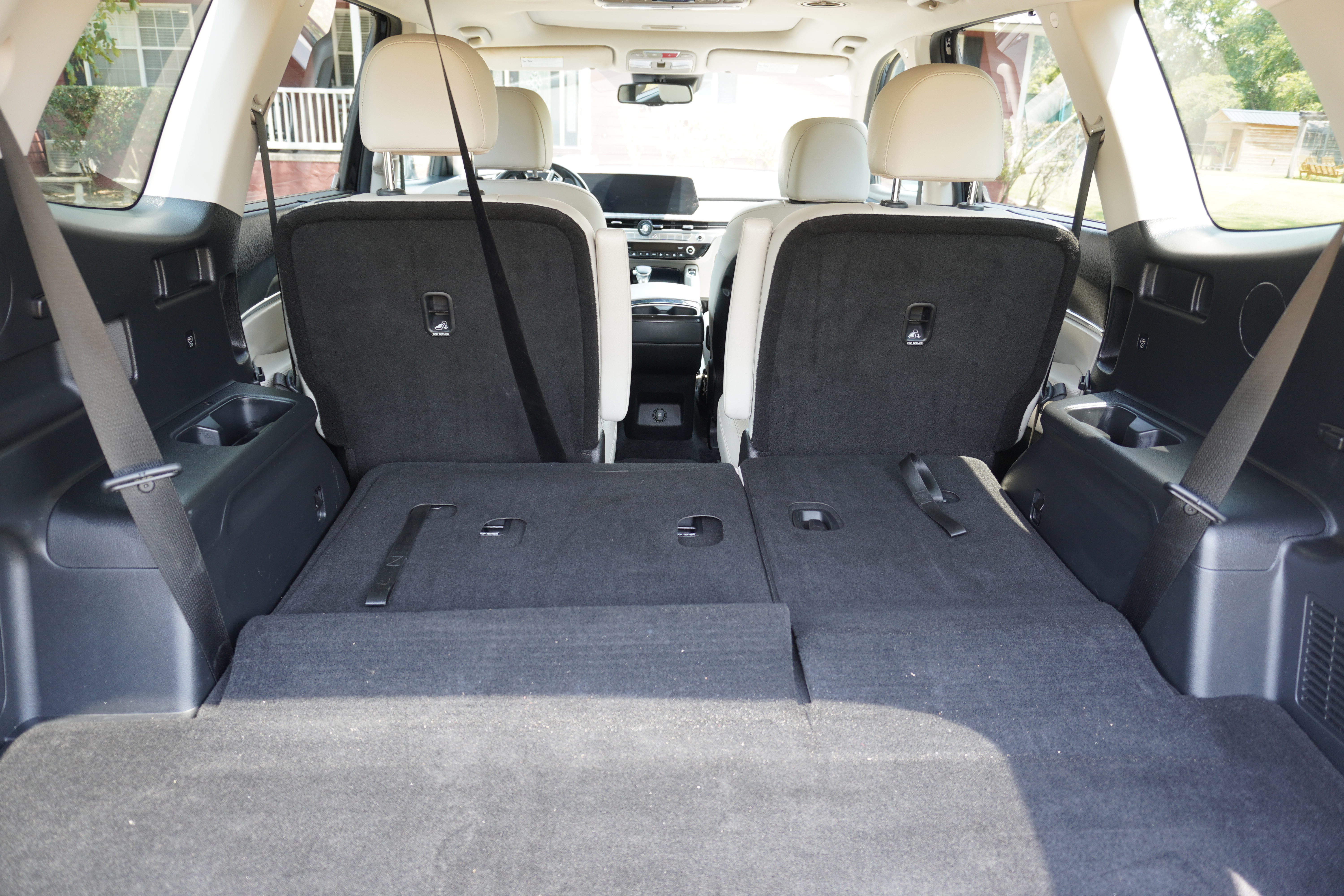 Used 2023 Kia Telluride EX w/ EX Captain's Chair Package FWD image 15