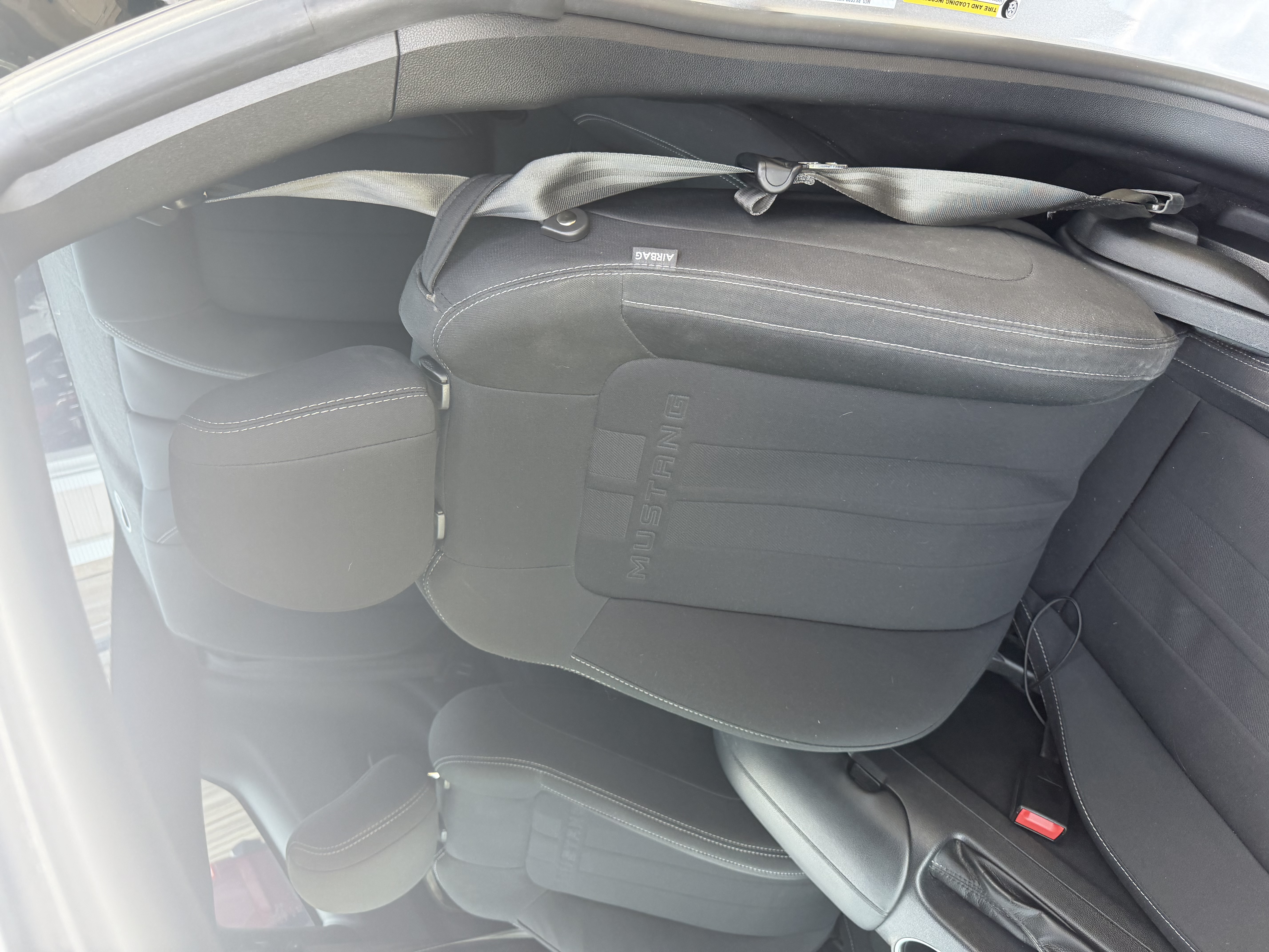 Used 2020 Ford Mustang Coupe RWD image 10