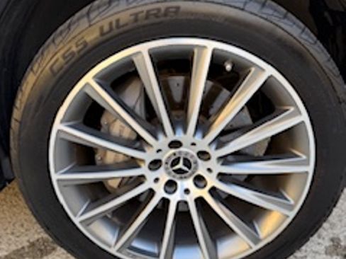 Used 2020 Mercedes-Benz GLC 300 4MATIC Coupe image 23