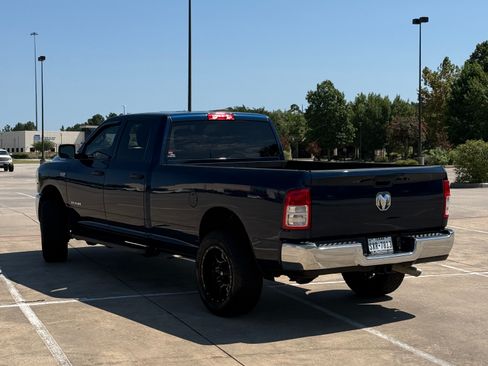 Used 2022 RAM 2500 Tradesman w/ Chrome Appearance Group RWD image 5