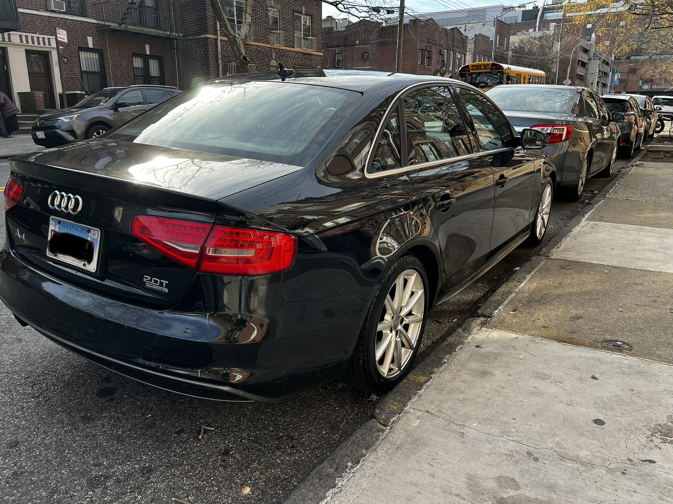 Used 2015 Audi A4 2.0T Premium Plus w/ Technology Package AWD/4WD image 4