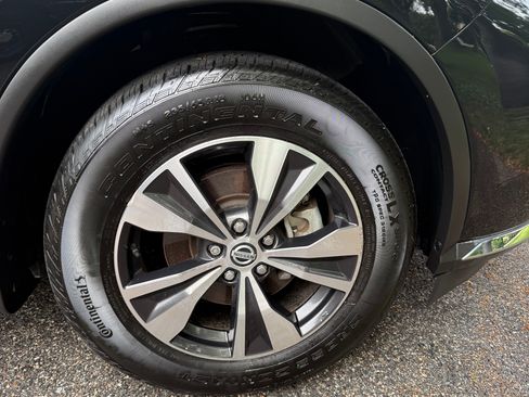 Used 2021 Nissan Murano S AWD/4WD image 10