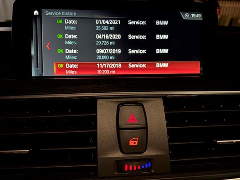 Used 2018 BMW 330i Gran Turismo xDrive image 27