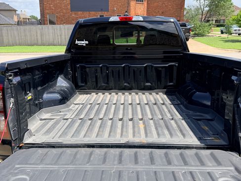 Used 2025 Ford Ranger XLT w/ Equipment Group 301A High AWD/4WD image 6