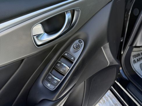 Used 2018 INFINITI Q50 Sport image 8