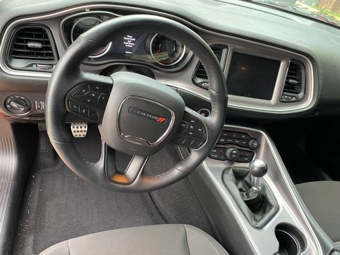 Used 2022 Dodge Challenger R/T Scat Pack image 10