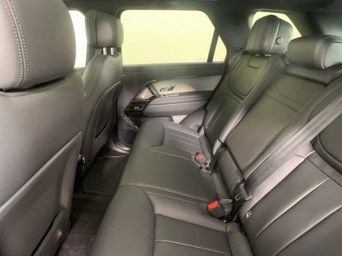 Used 2025 Land Rover Range Rover Sport Dynamic SE image 13